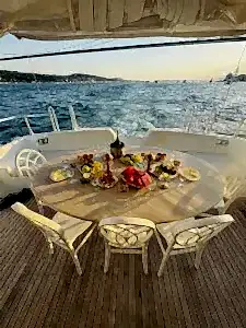 f42ae17c 790a 44f5 b1c2 0cc6a4e83dc0